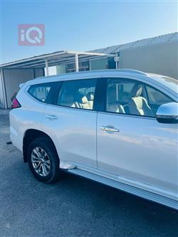 ميتسوبيشي باجيرو سبورت